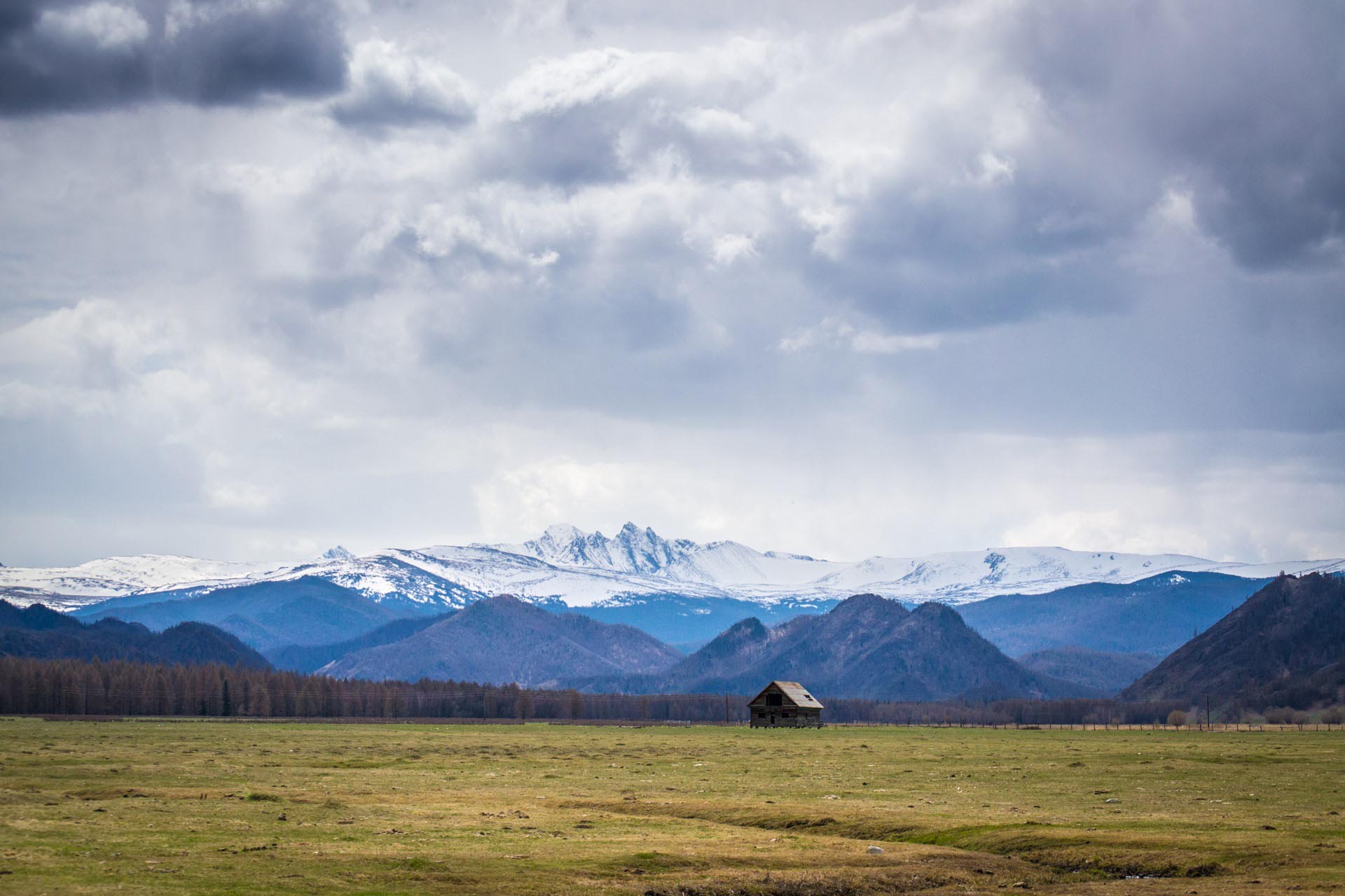 Теректинский хребет